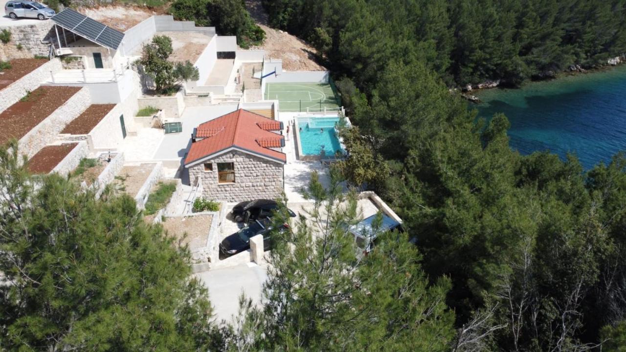 Konstari Beachfront Villa Brulupes In Secluded Bay מראה חיצוני תמונה